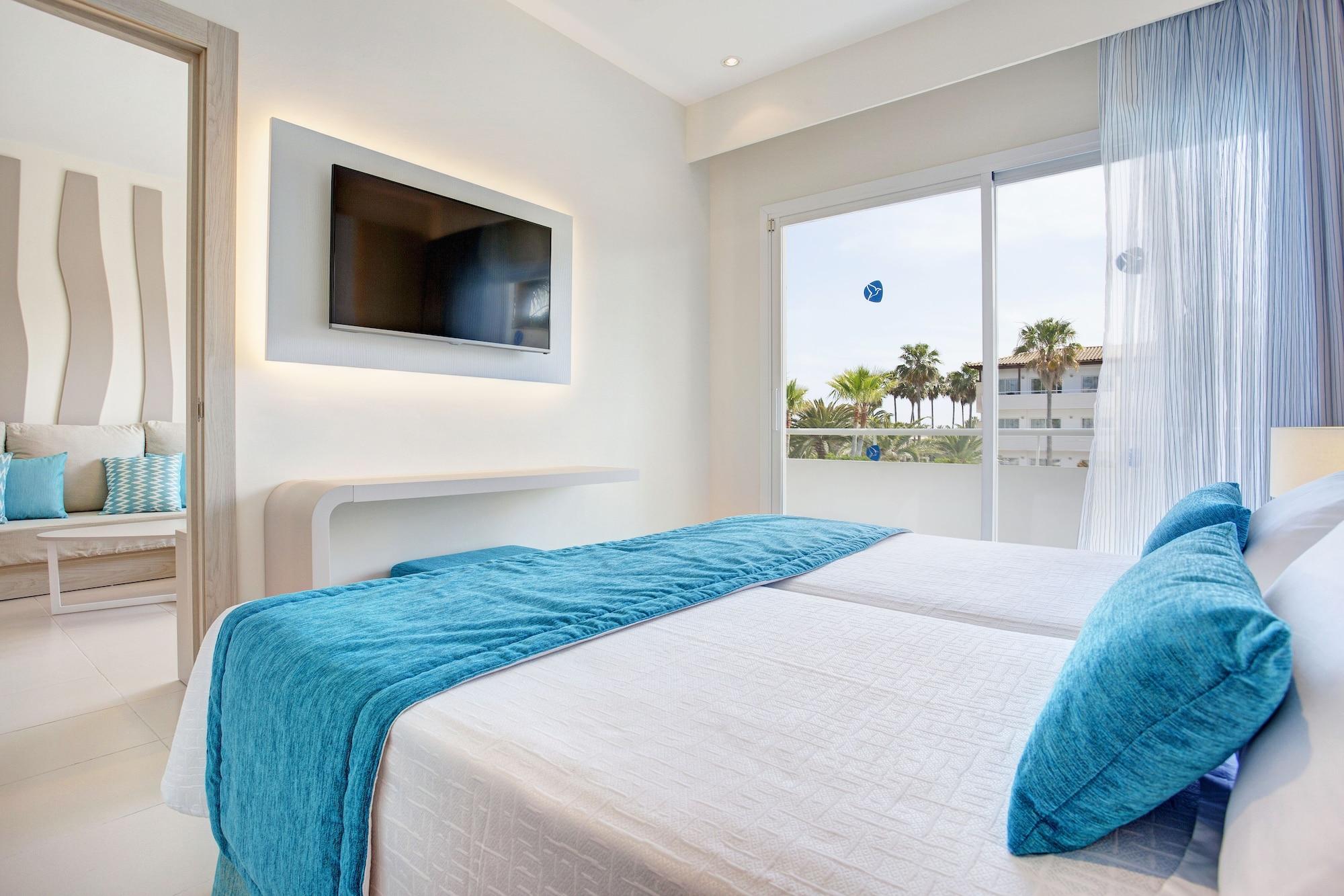 Grupotel Mallorca Mar Cala Bona  Exterior photo